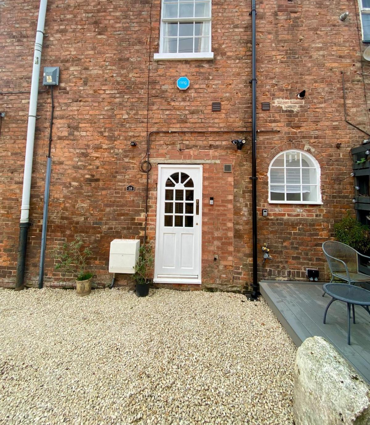 Charming In The Heart Of *